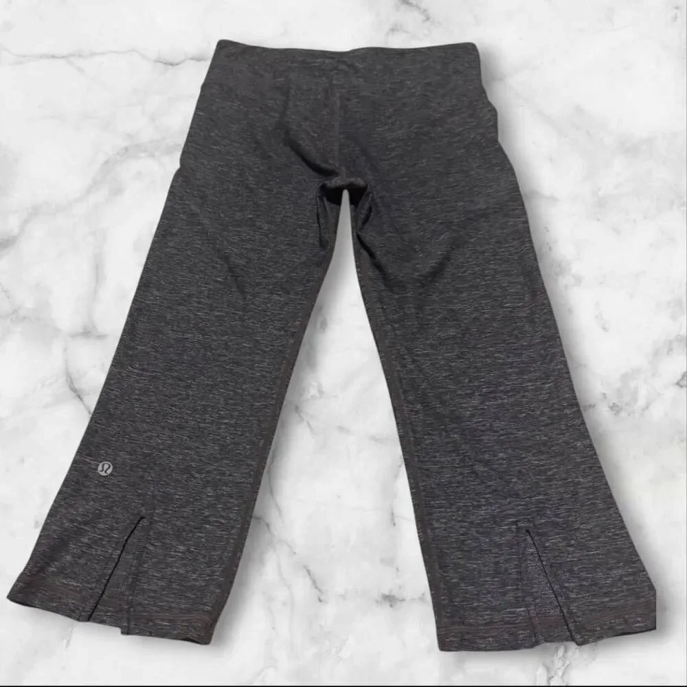 Lululemon Size 6 Gray Split Leggings